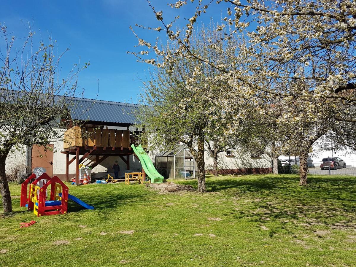Ferienwohnung/Monteurzimmer Auf Dem Bauernhof Mörlenbach Dış mekan fotoğraf