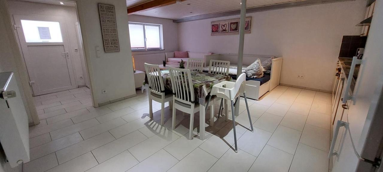 Ferienwohnung/Monteurzimmer Auf Dem Bauernhof Mörlenbach Dış mekan fotoğraf