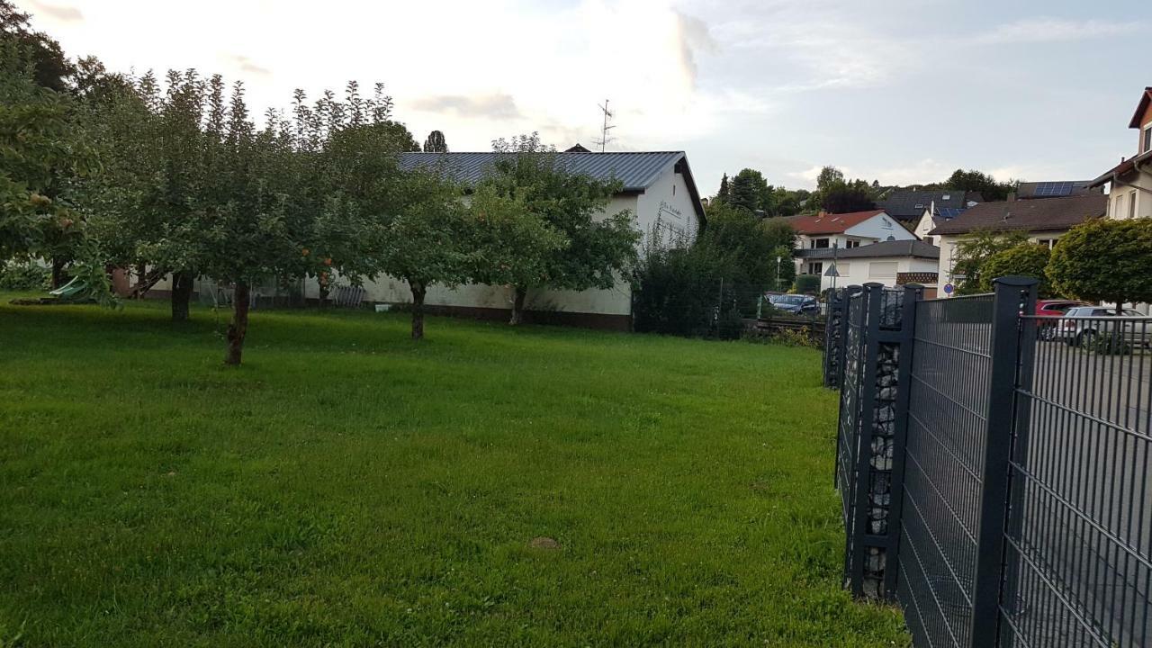 Ferienwohnung/Monteurzimmer Auf Dem Bauernhof Mörlenbach Dış mekan fotoğraf